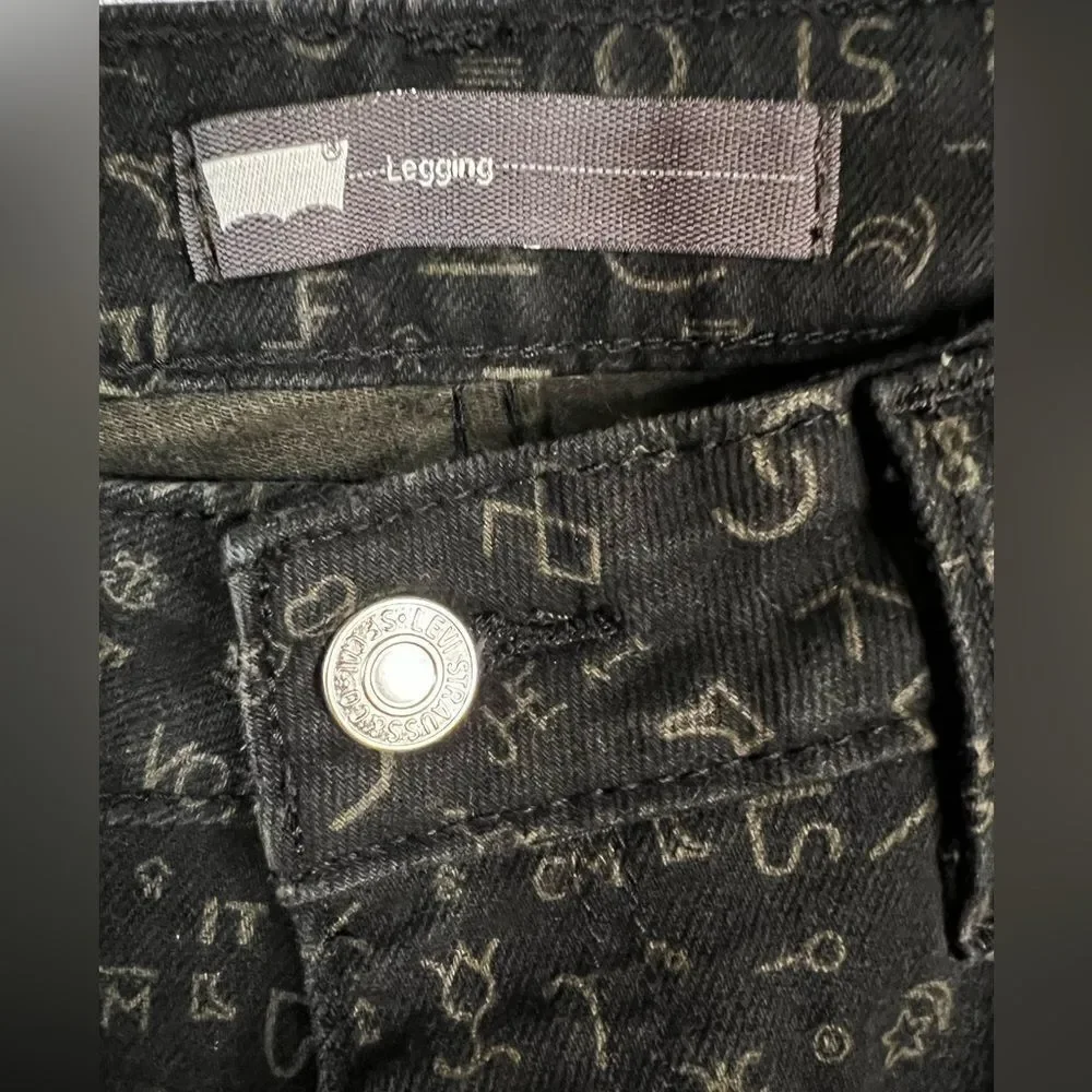 Levi's Legging Fit Skinny Mid Rise Jeans Black Grey Symbols‎ Woman's size 31x30